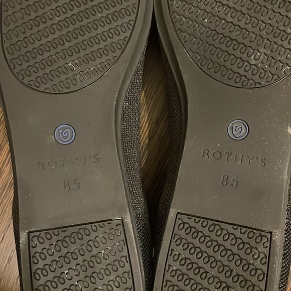 Rothy’s black solid “The Flat”, size 8.5, new in box - Picture 4 of 5